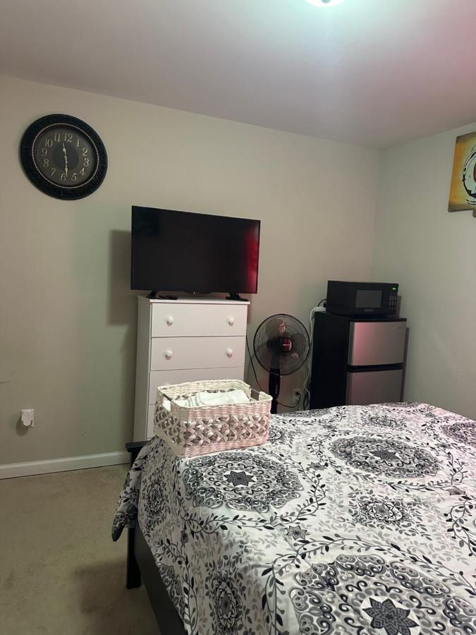 Zees Private Room นอร์ฟอล์ก ภายนอก รูปภาพ
