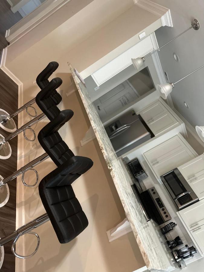 Zees Private Room นอร์ฟอล์ก ภายนอก รูปภาพ